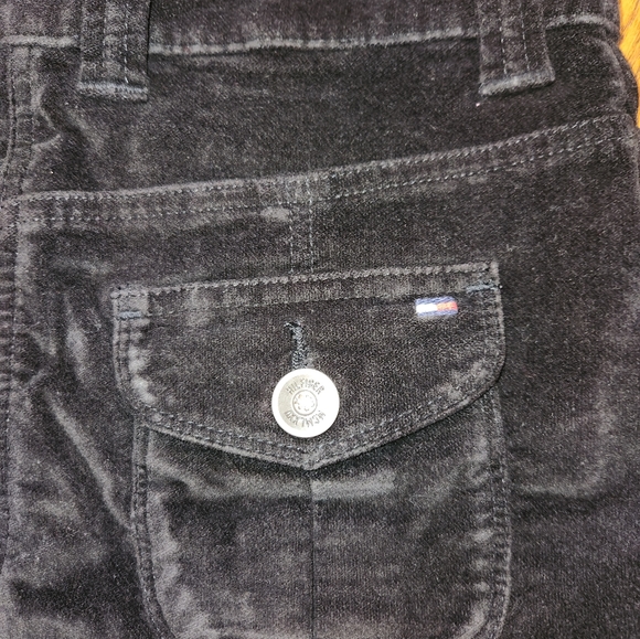 TOMMY HILFIGER Black Velvet Skirt size Small - Picture 7 of 7